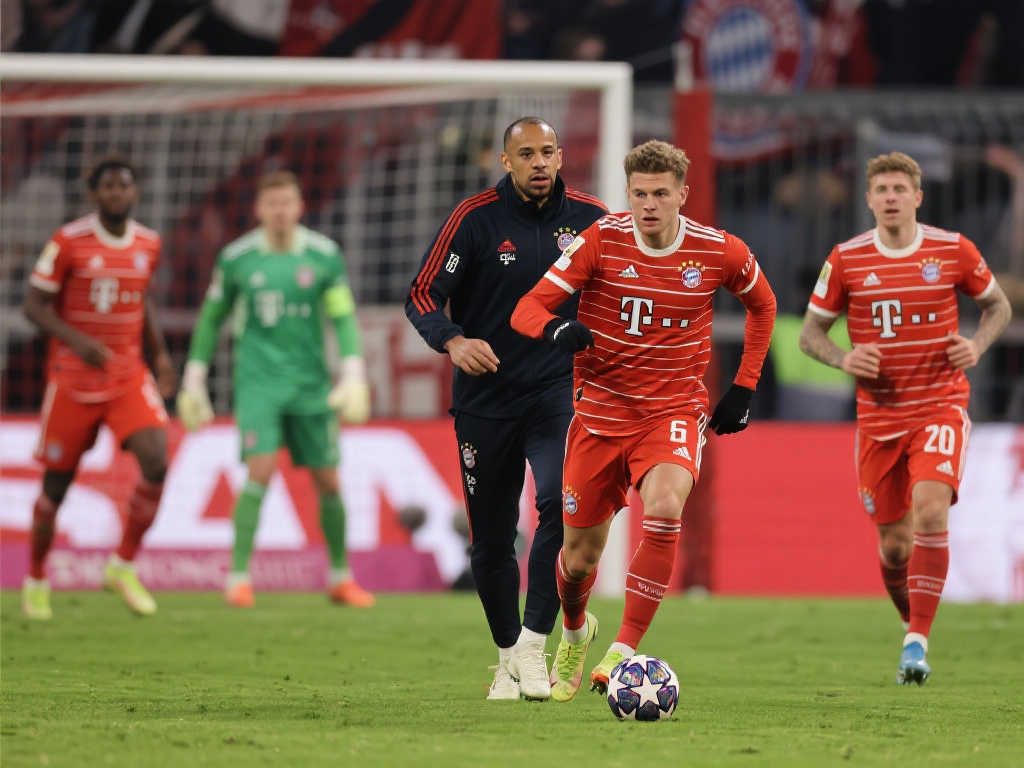 对挫折时更 对挫折时更